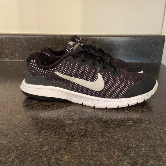 Nike Flex Experience 4 Training Shoes - Size 4Y - Picture 2 of 9